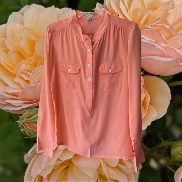 🍑 J.crew blouse 🍑 - Picture 5 of 8